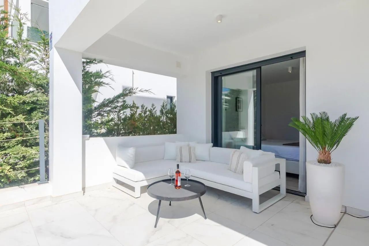 Ground Floor 2Bed Miradores Del Sol Estepona Spain