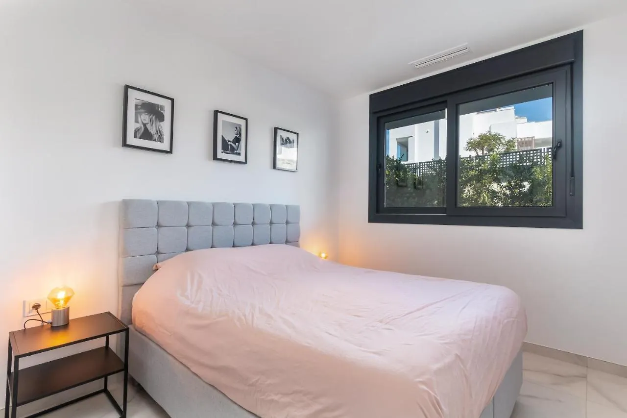 Apartment Ground Floor 2Bed Miradores Del Sol Estepona Spain